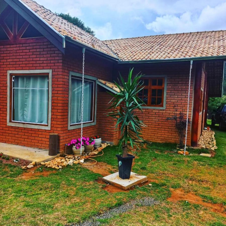 Chale Araucaria- Vale Das Pedras Mg Sapucaí-Mirim Buitenkant foto
